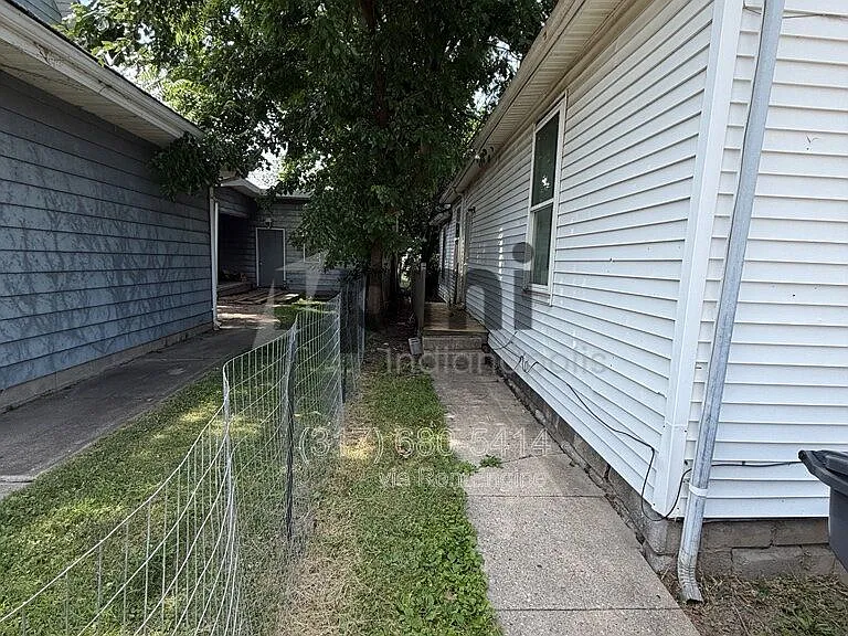 1309 Pearl St — Photo 26