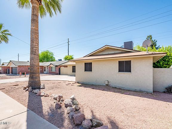 4th image of 8407 E Crestwood Way