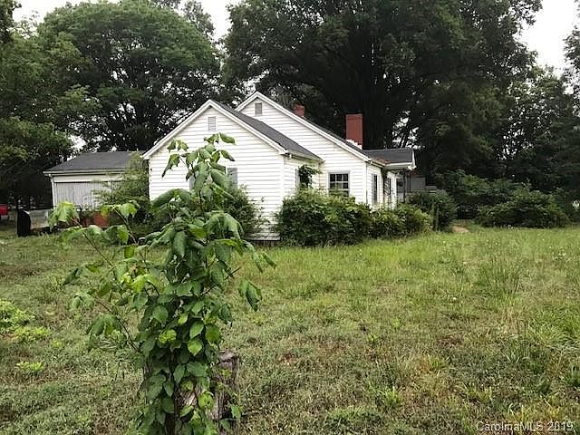 2nd image of 9213 Blair Rd