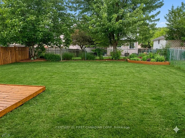 1470 Aldersbrook Rd — Photo 13