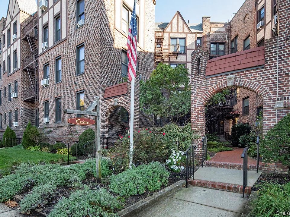 1st image of 12 Hempstead Avenue #1K