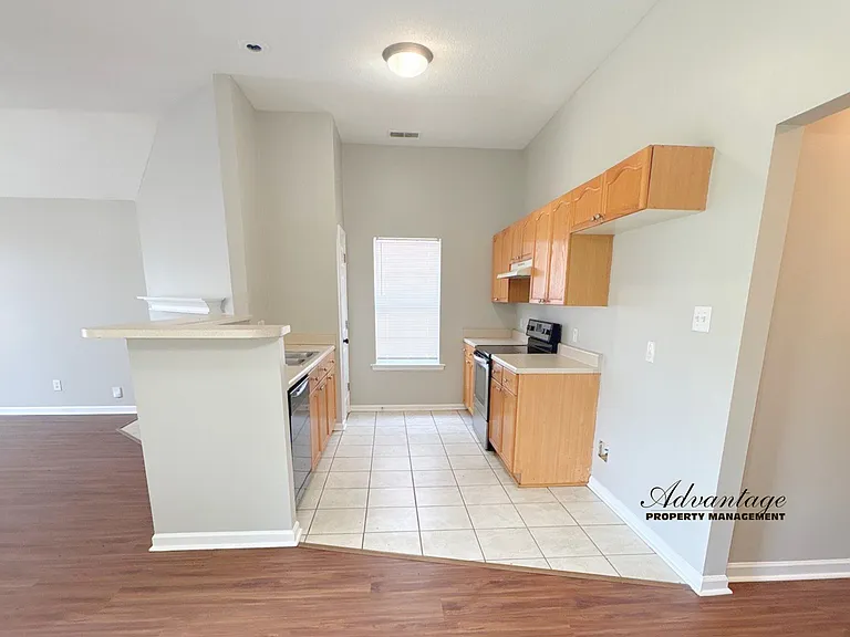 6888 Wrigley Dr — Photo 7