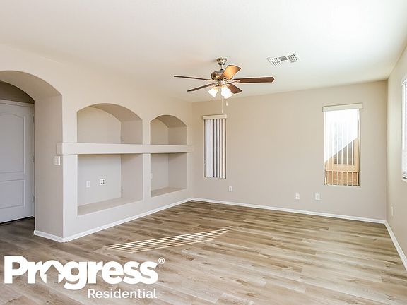 5th image of 29408 N Rosewood Dr