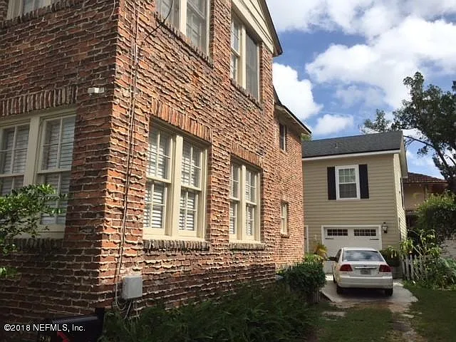 2830 Oak St #GARAGE — Photo 25