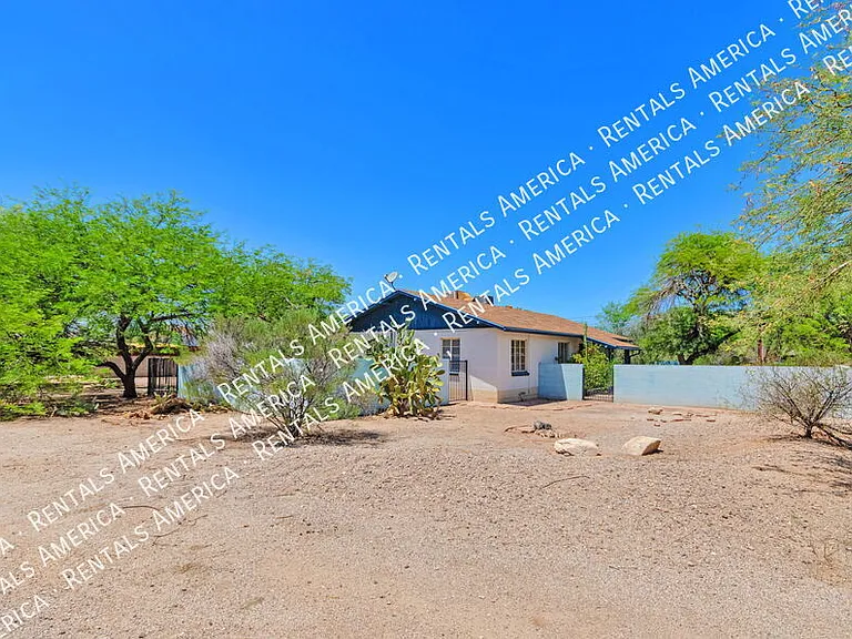 3733 N Mountain Ave #A — Photo 21