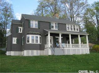 349 Waters Edge, Auburn, NY 13021
