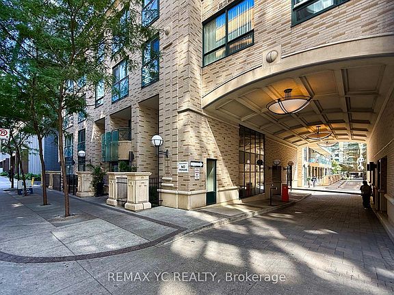 2nd image of 35 Hayden St #1204