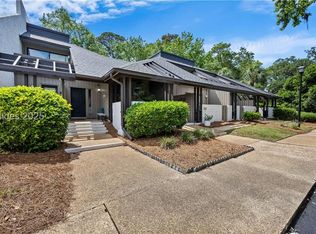 100 Shipyard Dr APT 203, Hilton Head Island, SC 29928