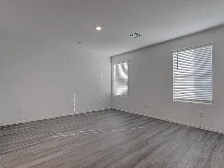 7371 Craig Cove Ct — Photo 5