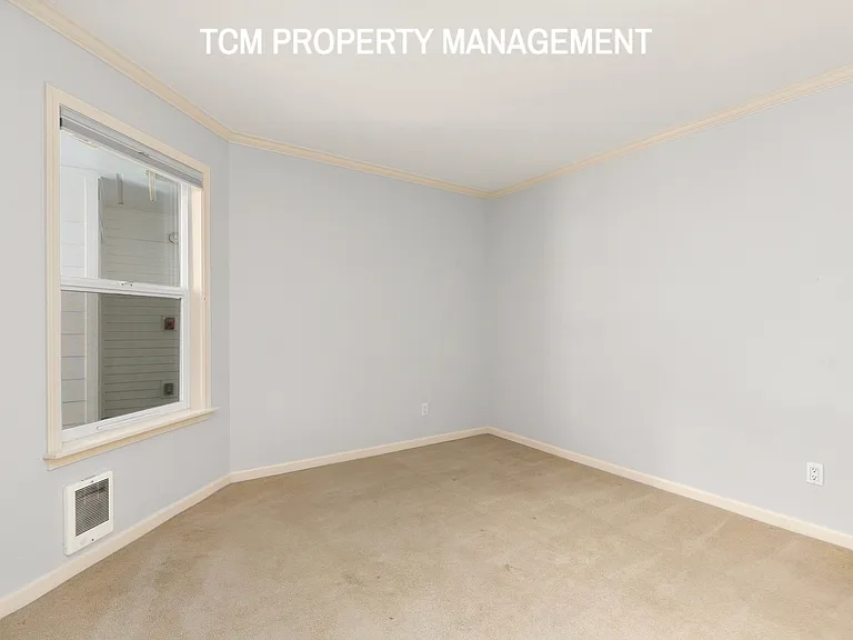 410 2nd Ave S #212 — Photo 16