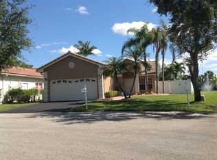 12425 SW 7th Pl, Davie, FL 33325