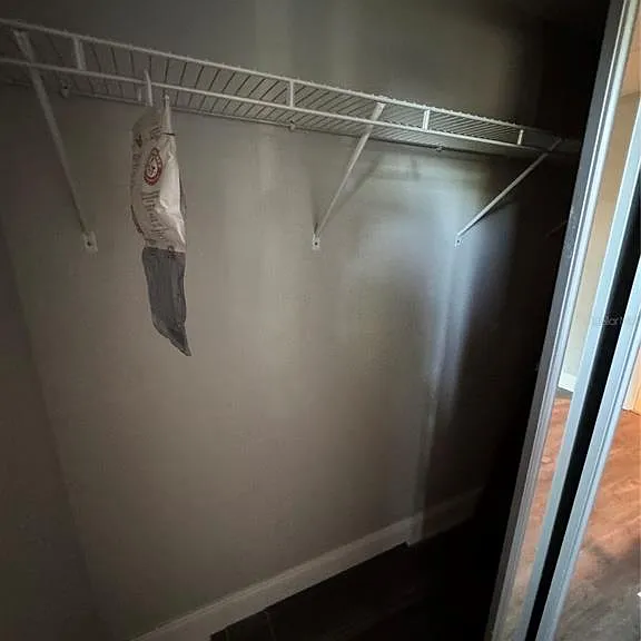 109 Pine Ct — Photo 35