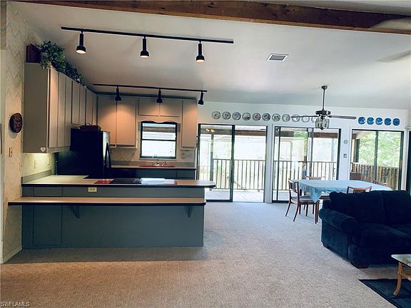 2nd image of 1097 W Anchor Ln