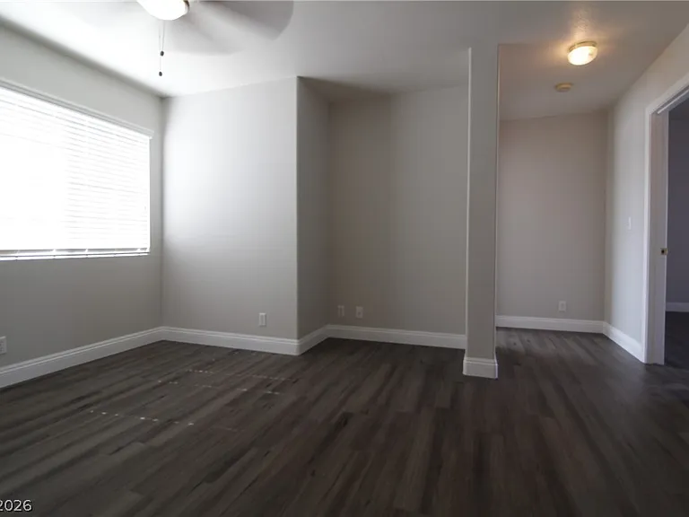 916 Clubview Dr — Photo 21
