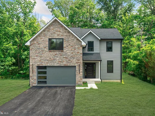 2947 Bridge St, Furlong, PA 18925