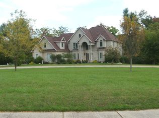 160 Merywen Cir, Granville, OH