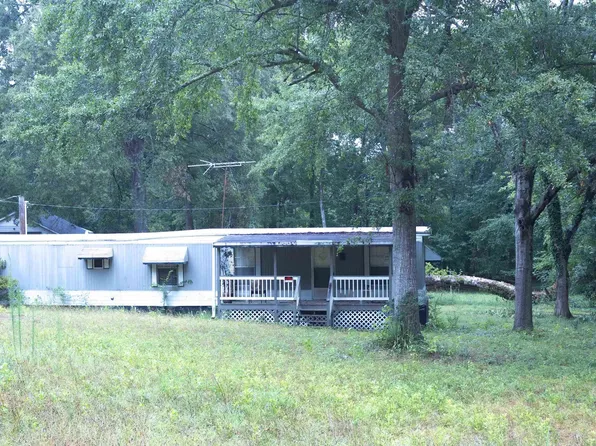 294 Spring St, Gray Court, SC 29645