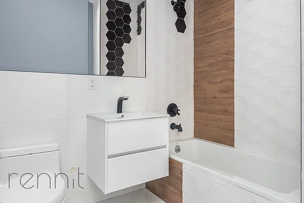 Rented by Rennit Inc. | media 7