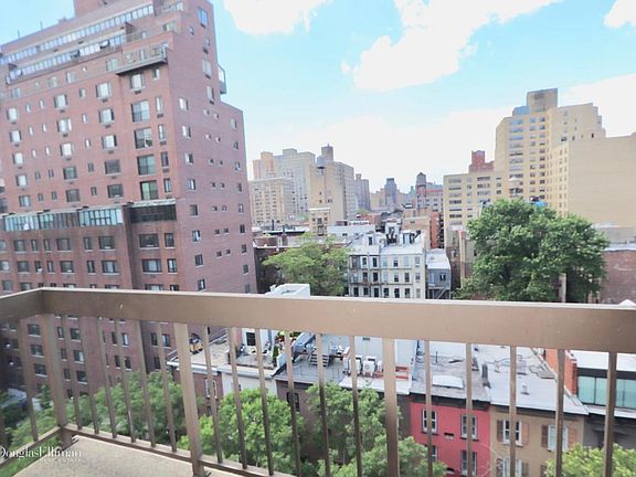 5th image of 207 E 30th St Ph G