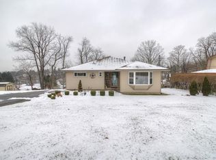 191 Woodridge Dr, Beaver, PA