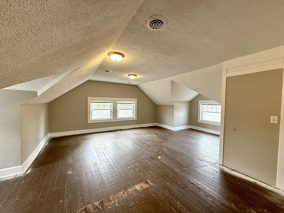 1st image of 3830 Warwick Blvd APT 3