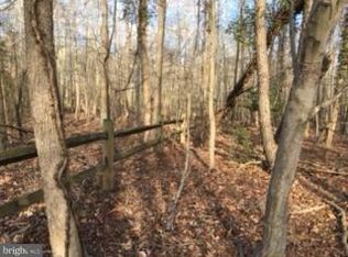 Hawkins St, Edgewater, MD 21037