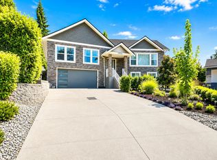 11554 92a Ave, Delta, BC V4C3M7