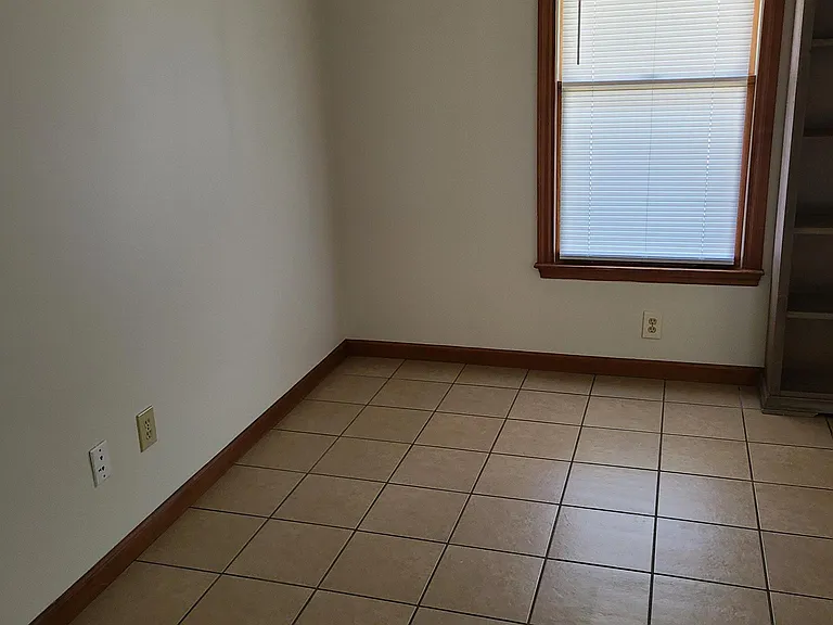 107 Peregrine Pl — Photo 13