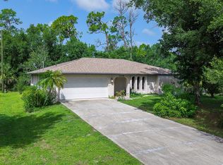 1049 Fleetwood Dr NW, Port Charlotte, FL 33948