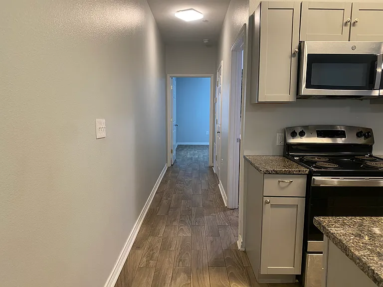 2301 Midwestern Pkwy #112B — Photo 10