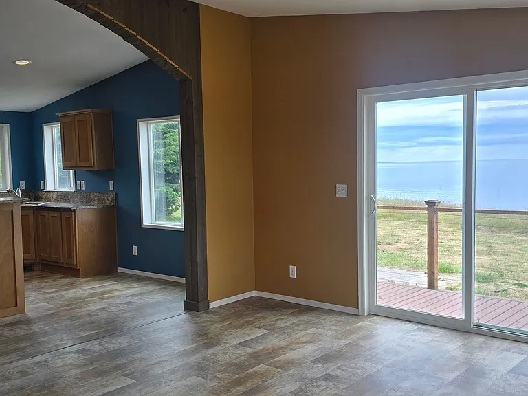200 Cypress Cir — Photo 23