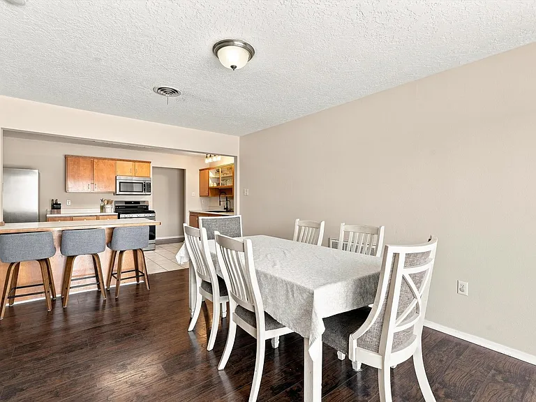 3707 Comanche Rd NE — Photo 12
