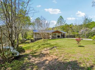 441 Franklin Grove Rd, Bryson City, NC 28713