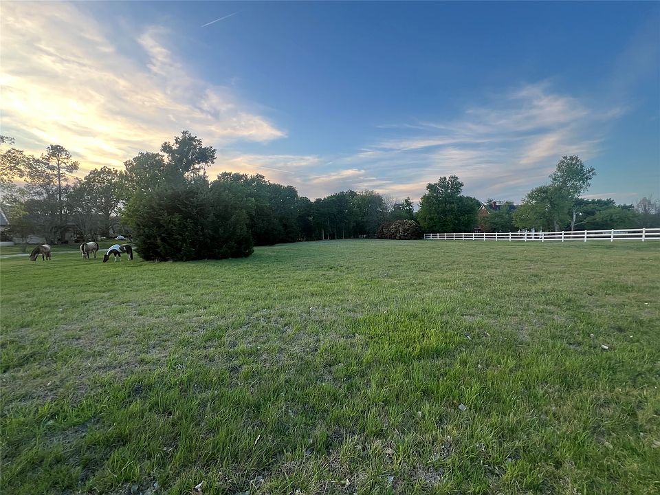 1st image of English Rd