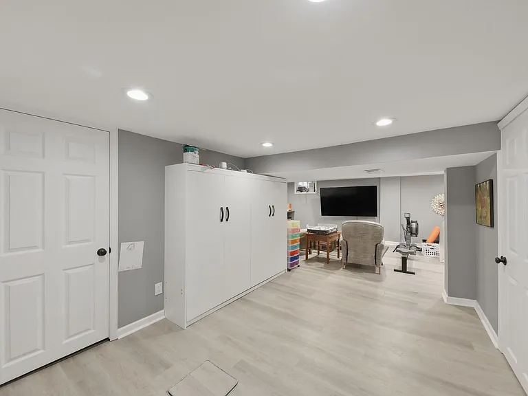 6728 Fieldhouse Way — Photo 48