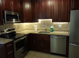 2105 Arch St APT A, Philadelphia, PA 19103