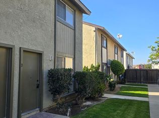 2111 California St APT B, Huntington Beach, CA 92648