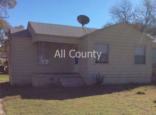 4909 Green Oaks Dr, River Oaks, TX 76114