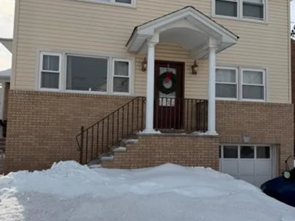 218 Copeland Ave, Lyndhurst, NJ