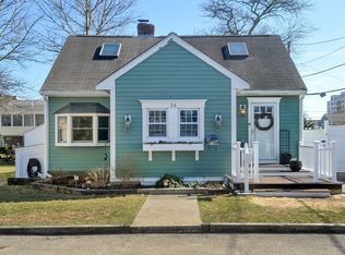28 E St, Hull, MA 02045