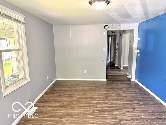4th image of 2109 S Delawanda Ave