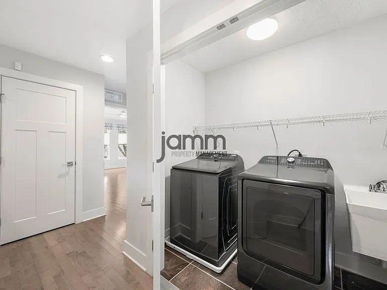 1874 W 57th St — Photo 19