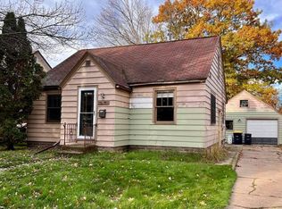 517 Vaughn St, Rhinelander, WI 54501