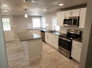 5509 Meandering Rd, River Oaks, TX 76114