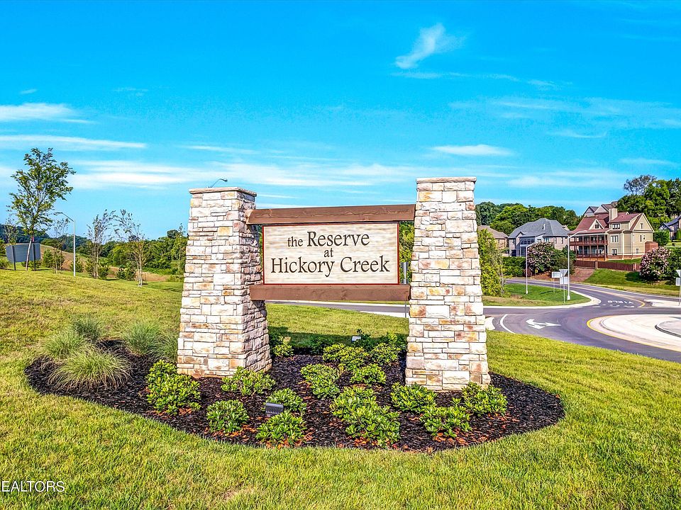 2nd image of 2093 Hickory Reserve Rd