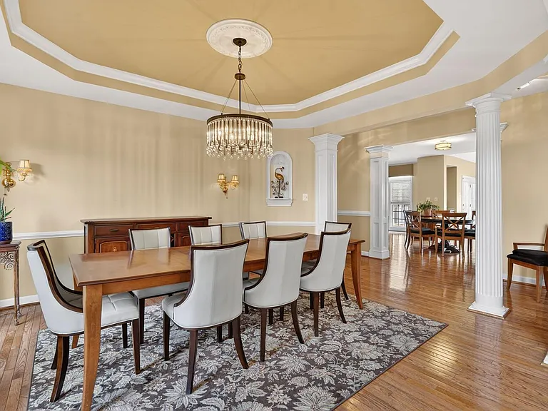 401 Hilton Head Ct — Photo 11