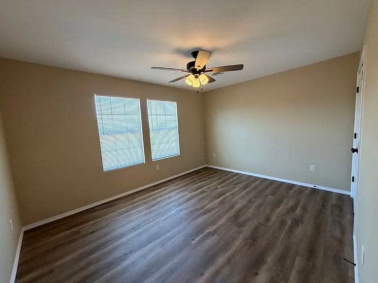 152 Ruby Ln — Photo 18