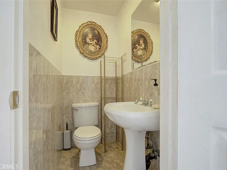 6149 Case Ave — Photo 14