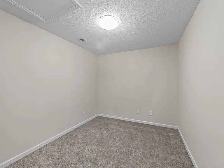 41 Park Place Dr #174 — Photo 15