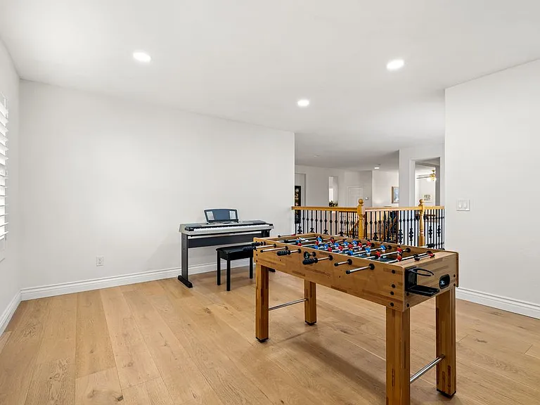 19366 Fortune Pl — Photo 47